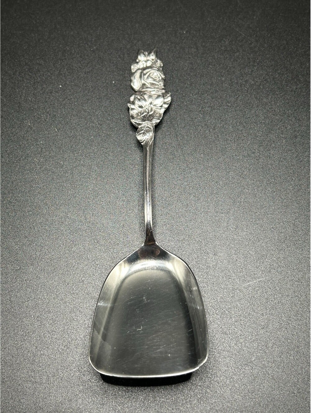 Vintage, Reed & Barton Rose Leaf Silver Plated Shovel, 5 1/2" ECU